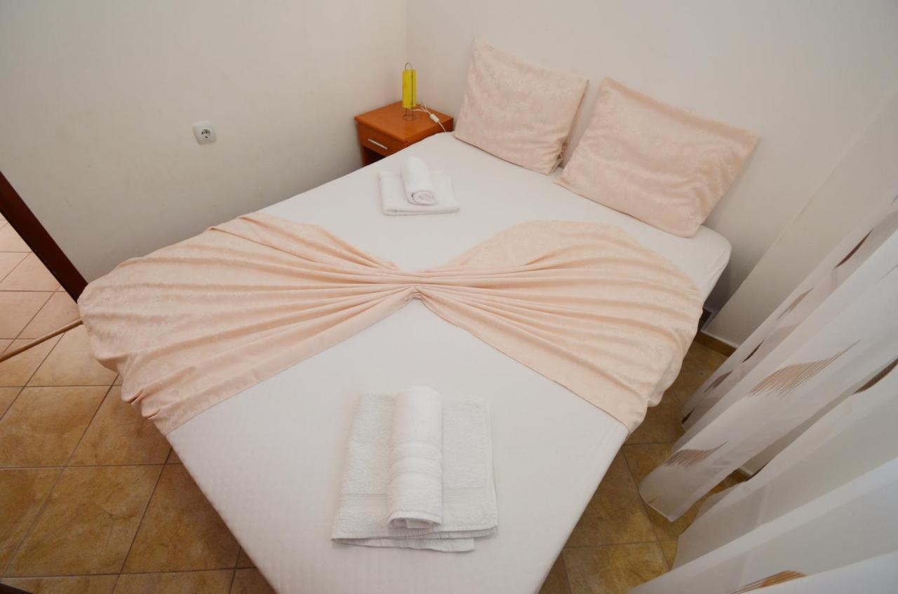 Tau Mir I Dobro Apartment Kotor Ngoại thất bức ảnh