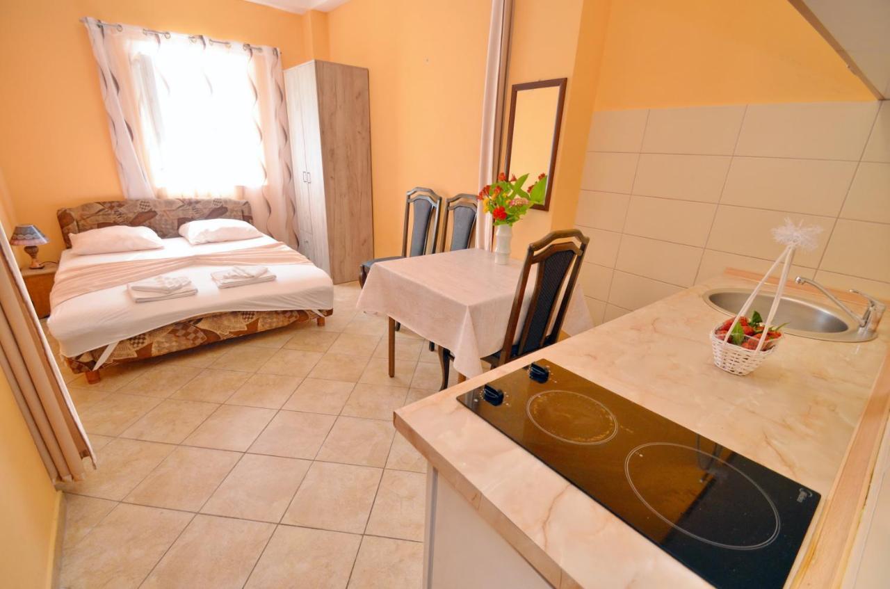Tau Mir I Dobro Apartment Kotor Ngoại thất bức ảnh