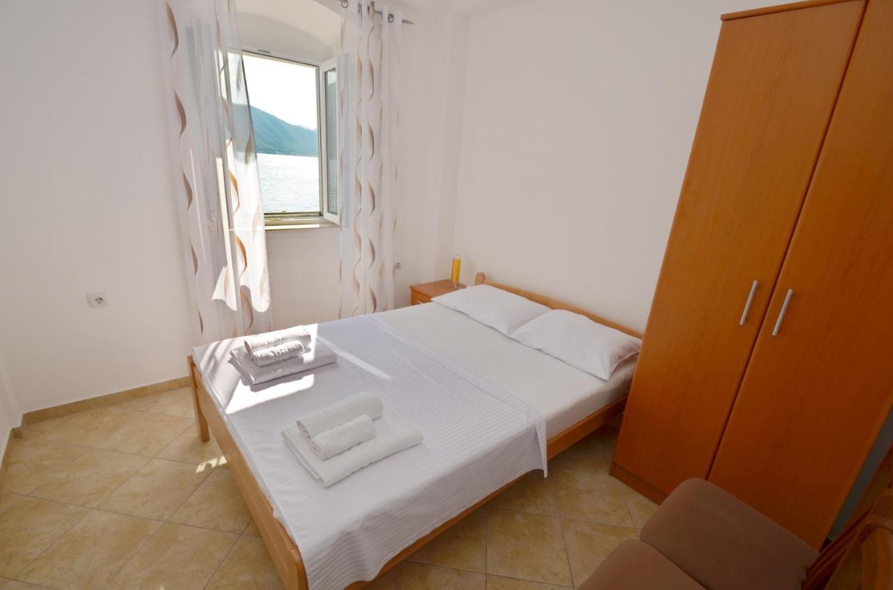 Tau Mir I Dobro Apartment Kotor Ngoại thất bức ảnh